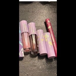 ColourPop Alice in Wonderland Eyeshadow & makeup set